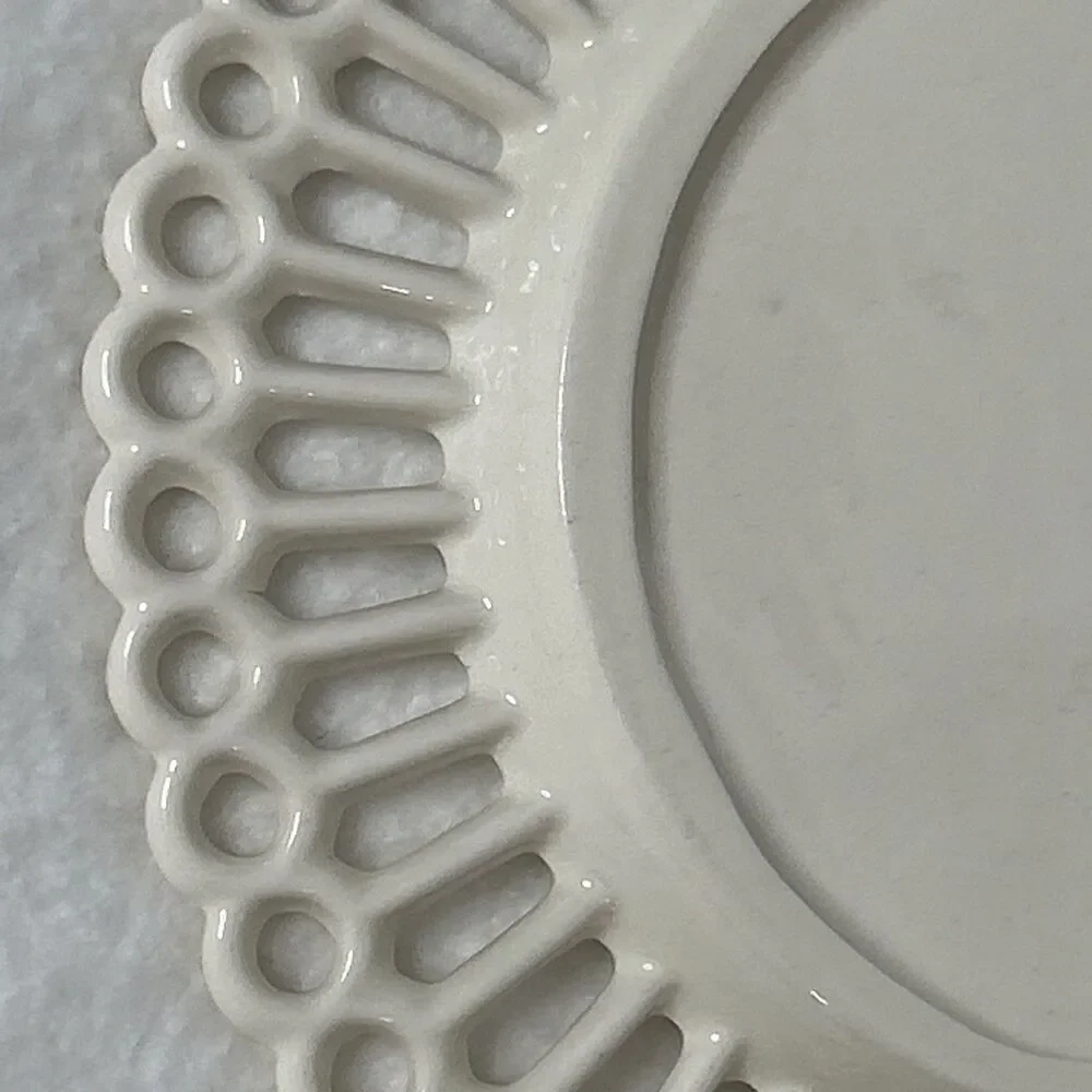 Vintage Milk Glass Ribbon lace edge Dessert Salad Plates Set Of 2 Ivory White